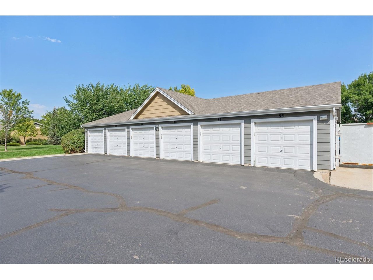 805 Summer Hawk Dr NN86