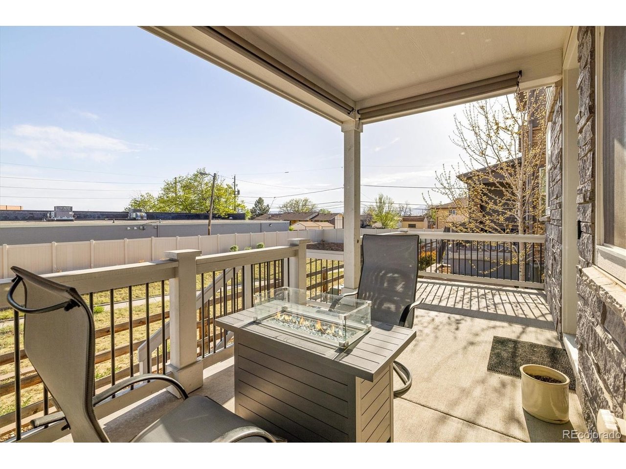 8813 Osceola St