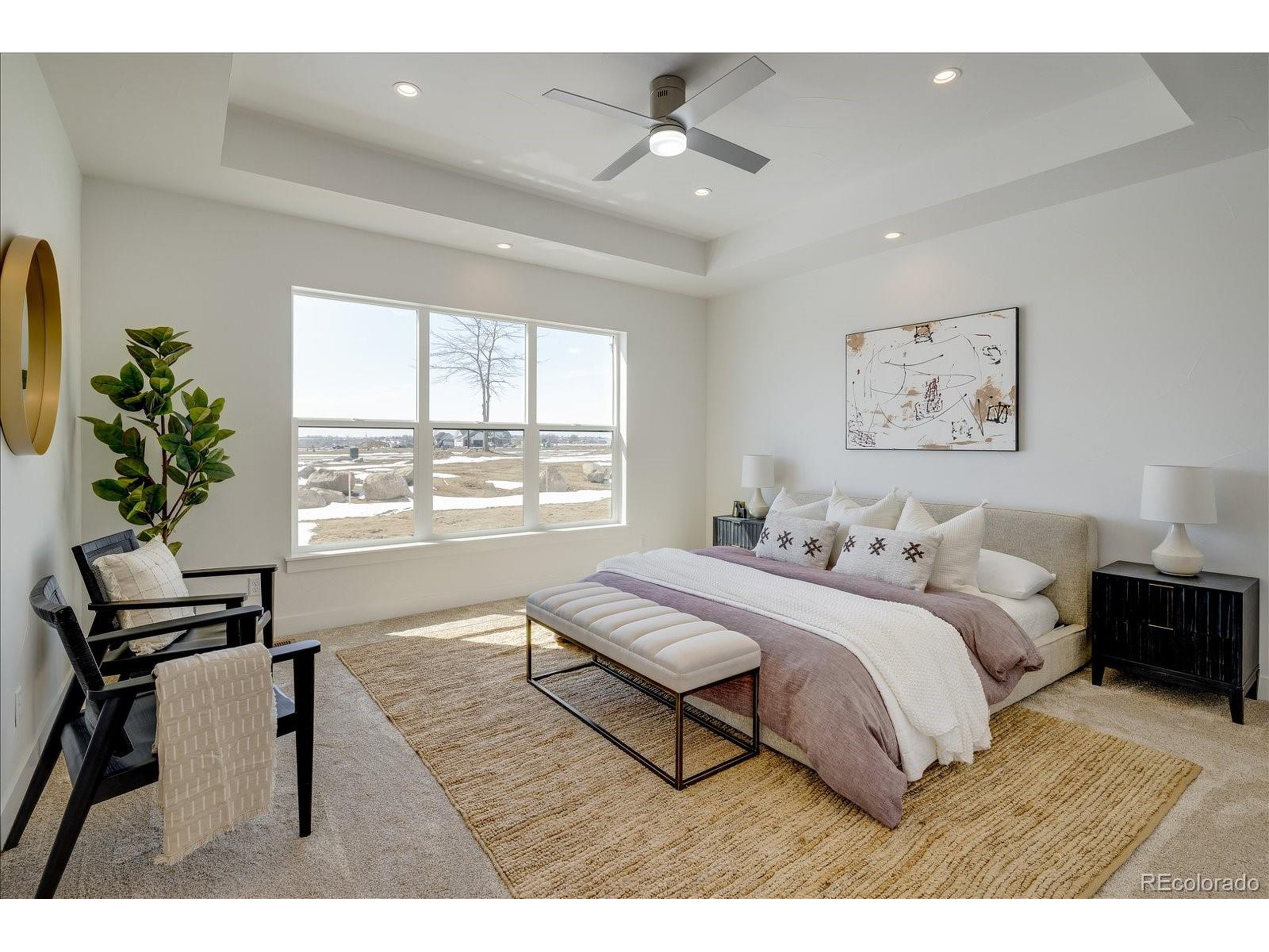 1215 Art Dr