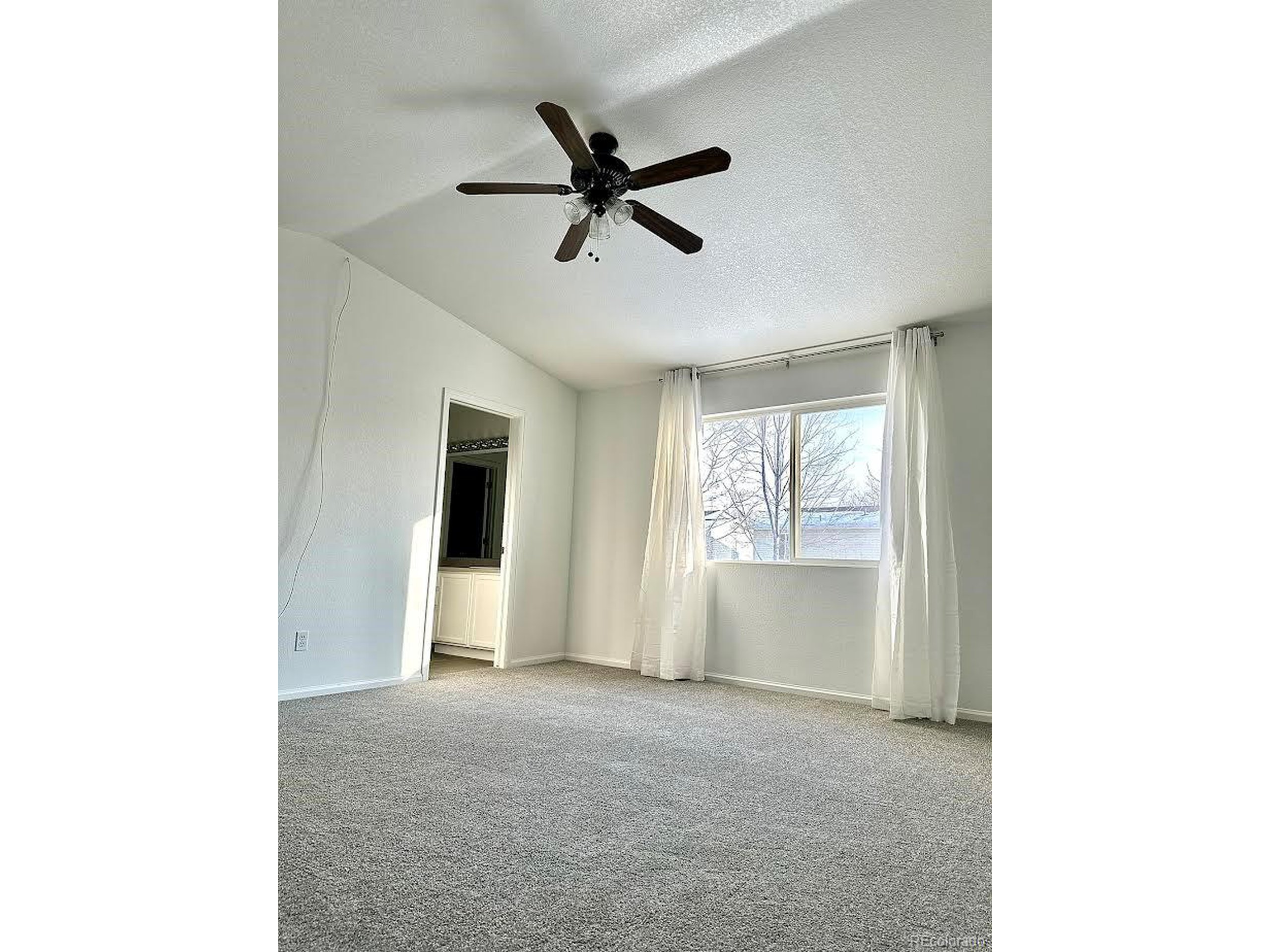 1329 Red Mountain Dr