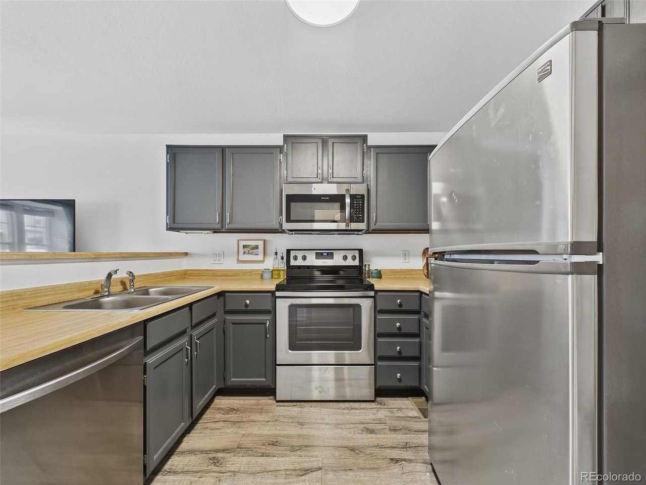 3062 W 107th Pl F
