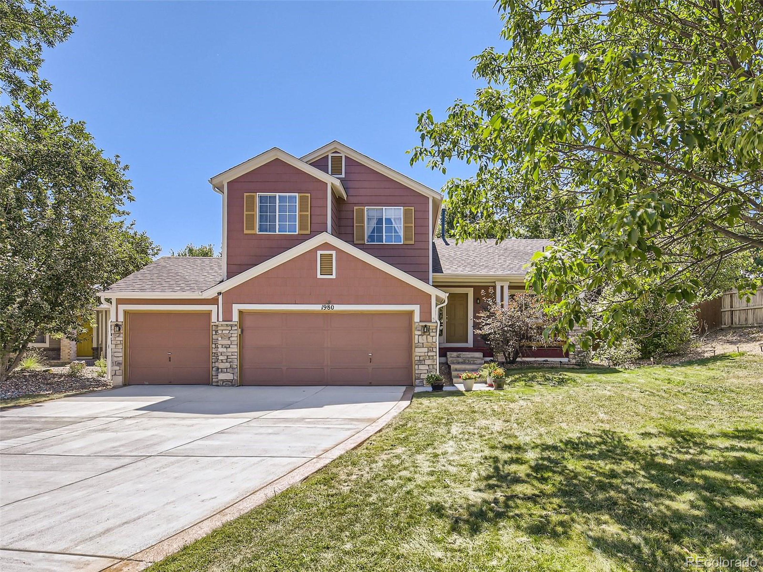 1980 Hamron Ct
