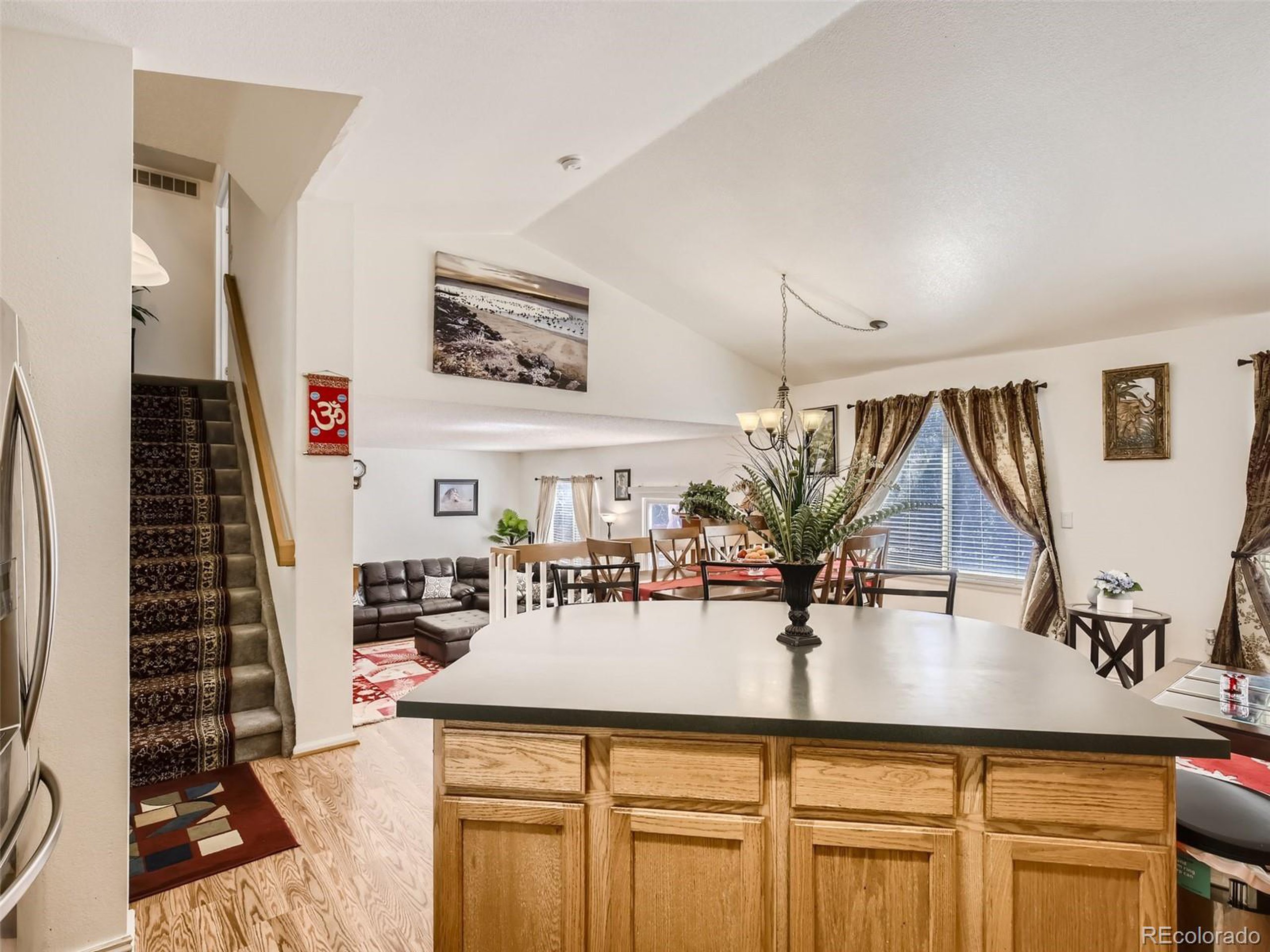 1980 Hamron Ct