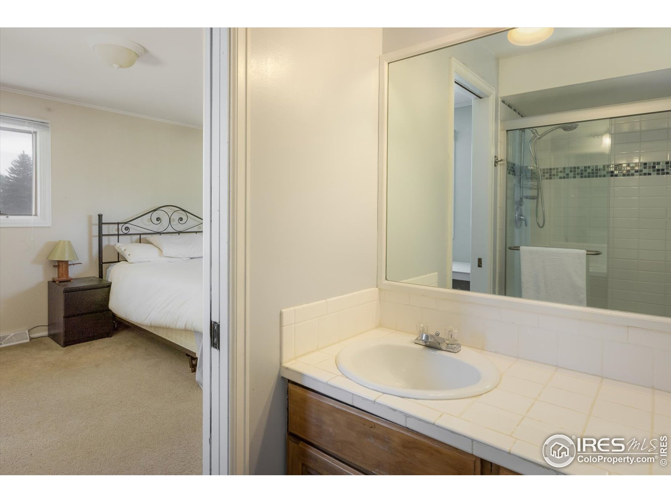 3513 Lakeview Cir