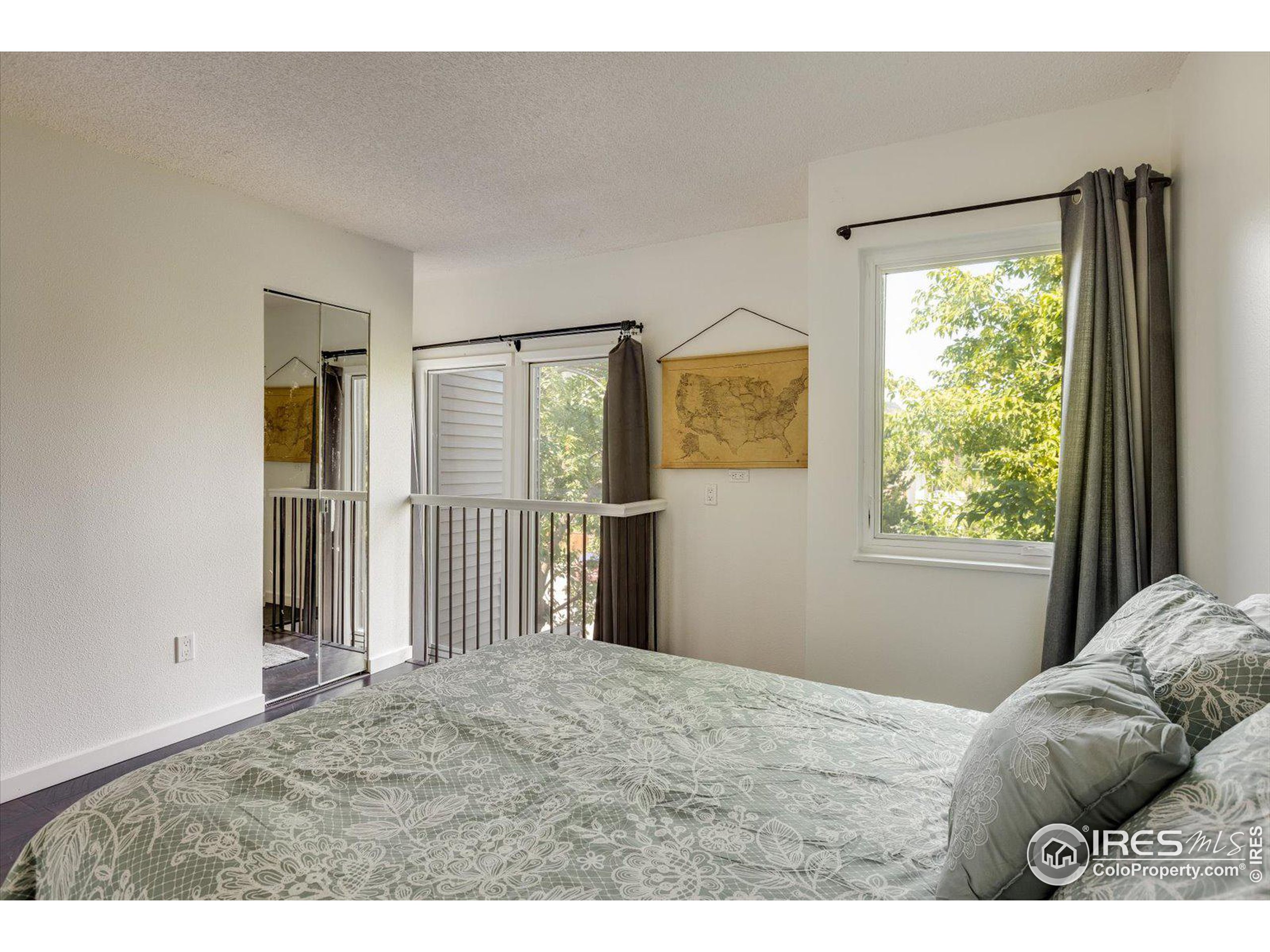 350 Arapahoe Ave 16