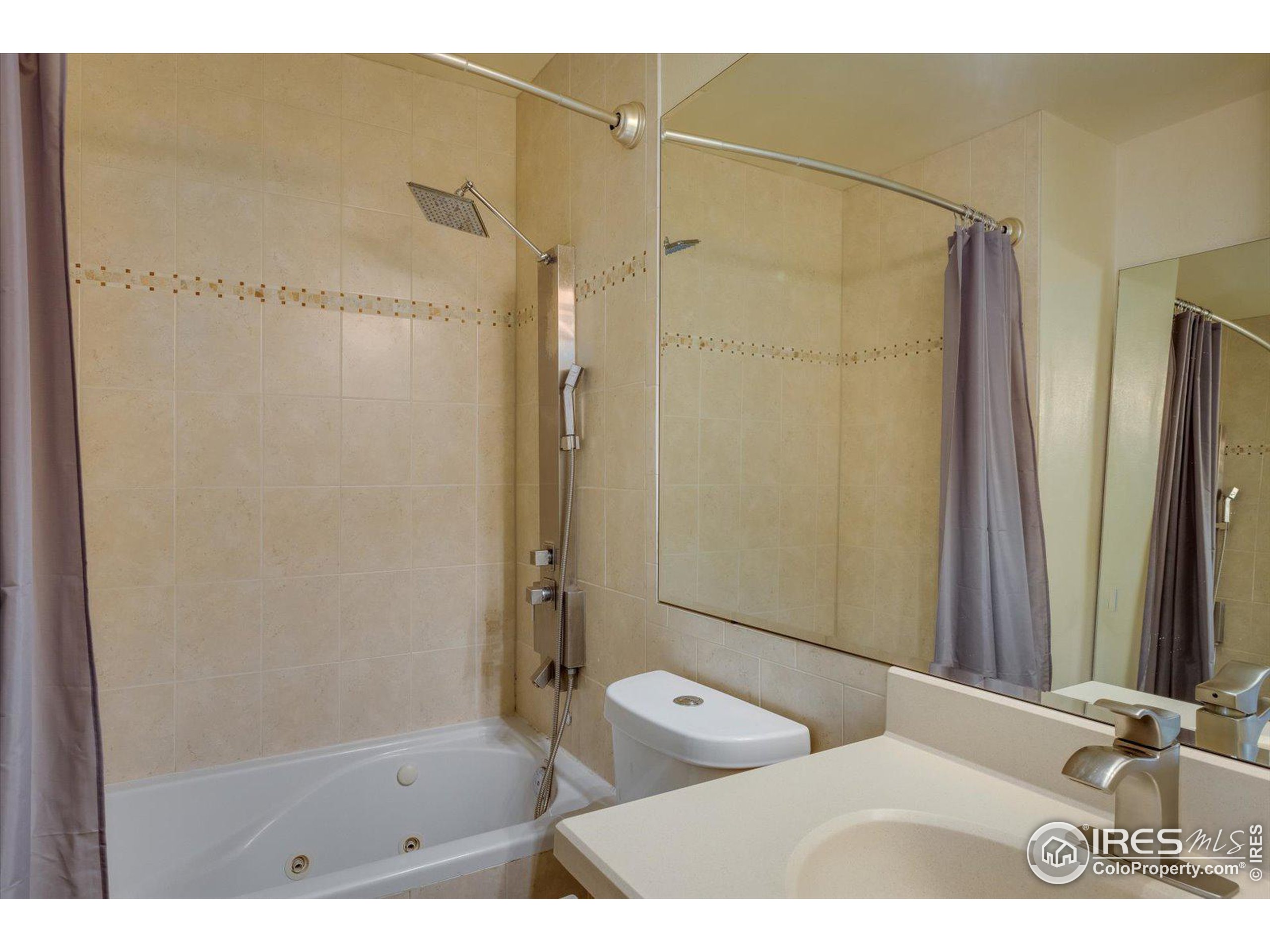 350 Arapahoe Ave 16