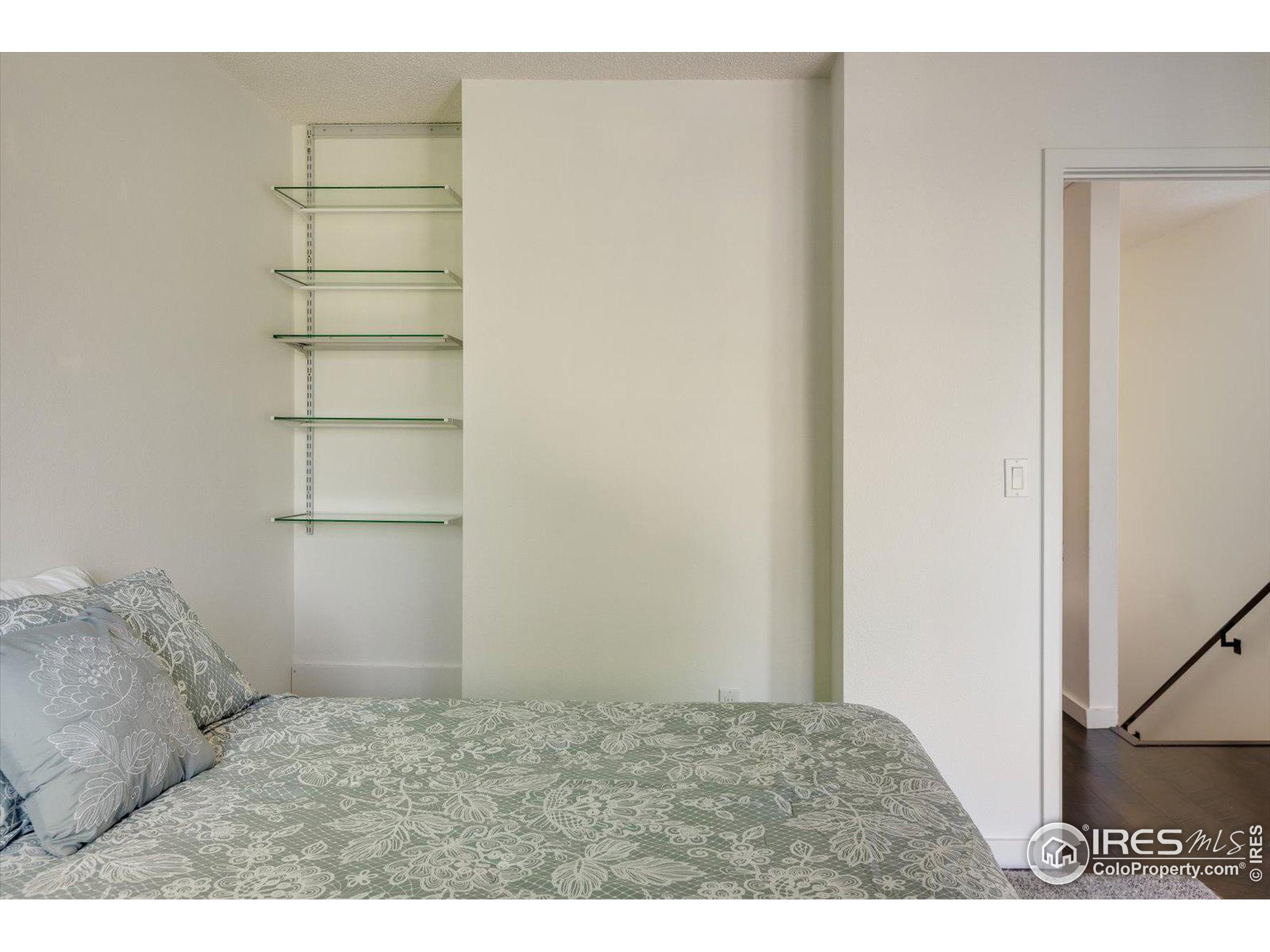 350 Arapahoe Ave 16
