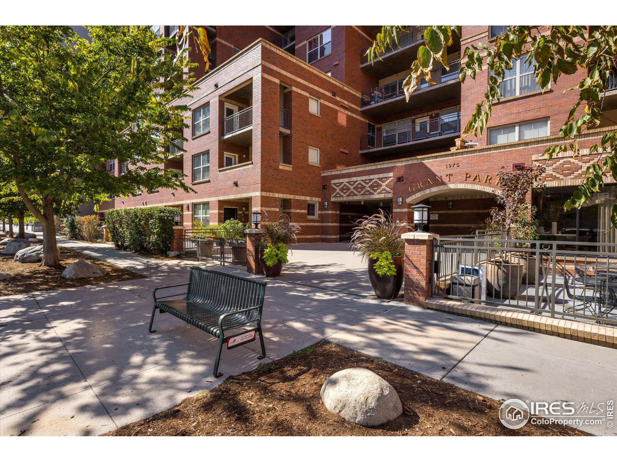 1975 N Grant St 410