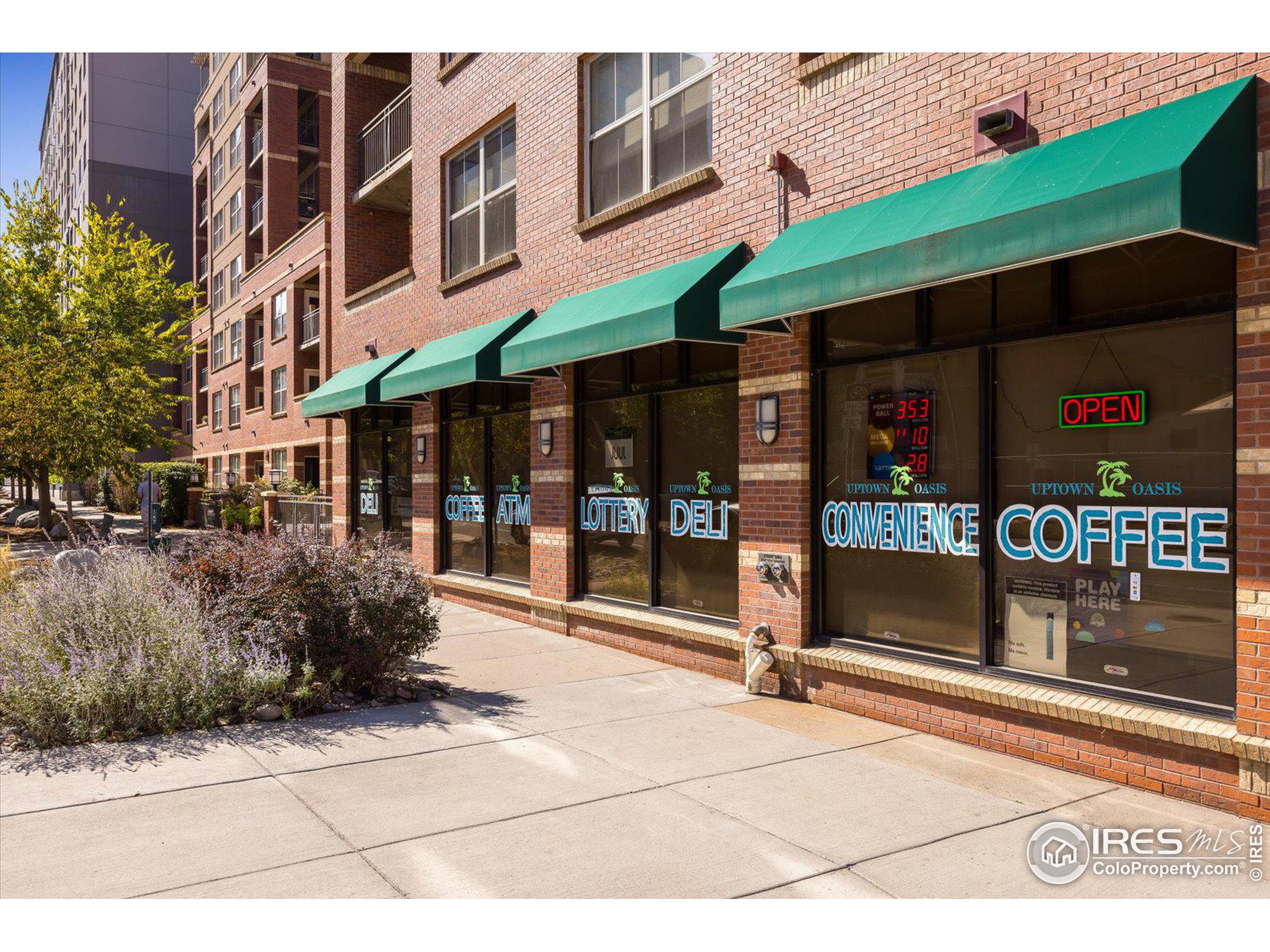1975 N Grant St 410