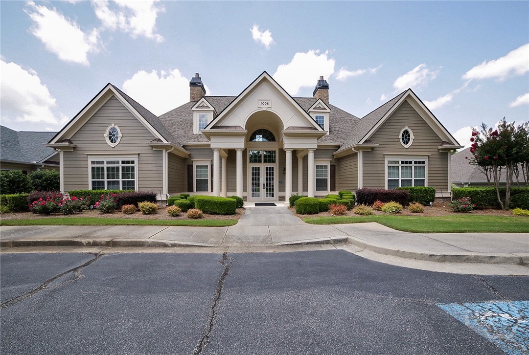 1290 Creek Vista Drive