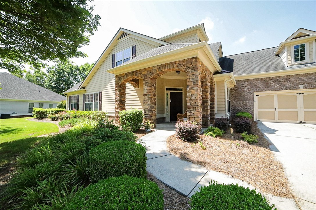 1290 Creek Vista Drive