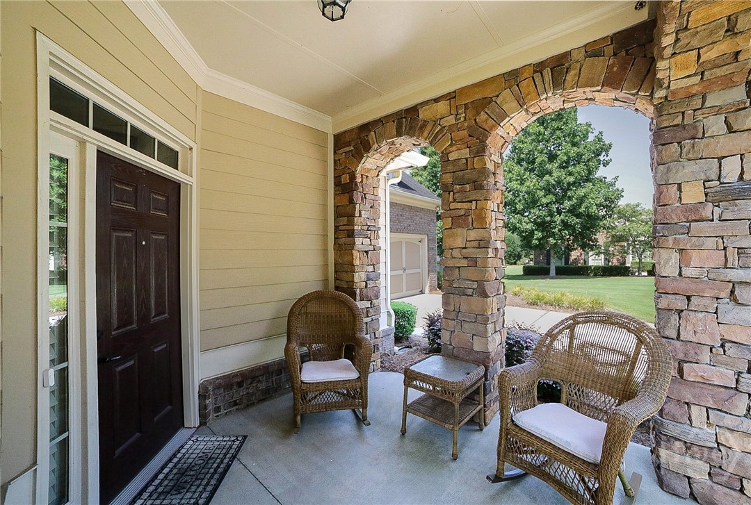 1290 Creek Vista Drive