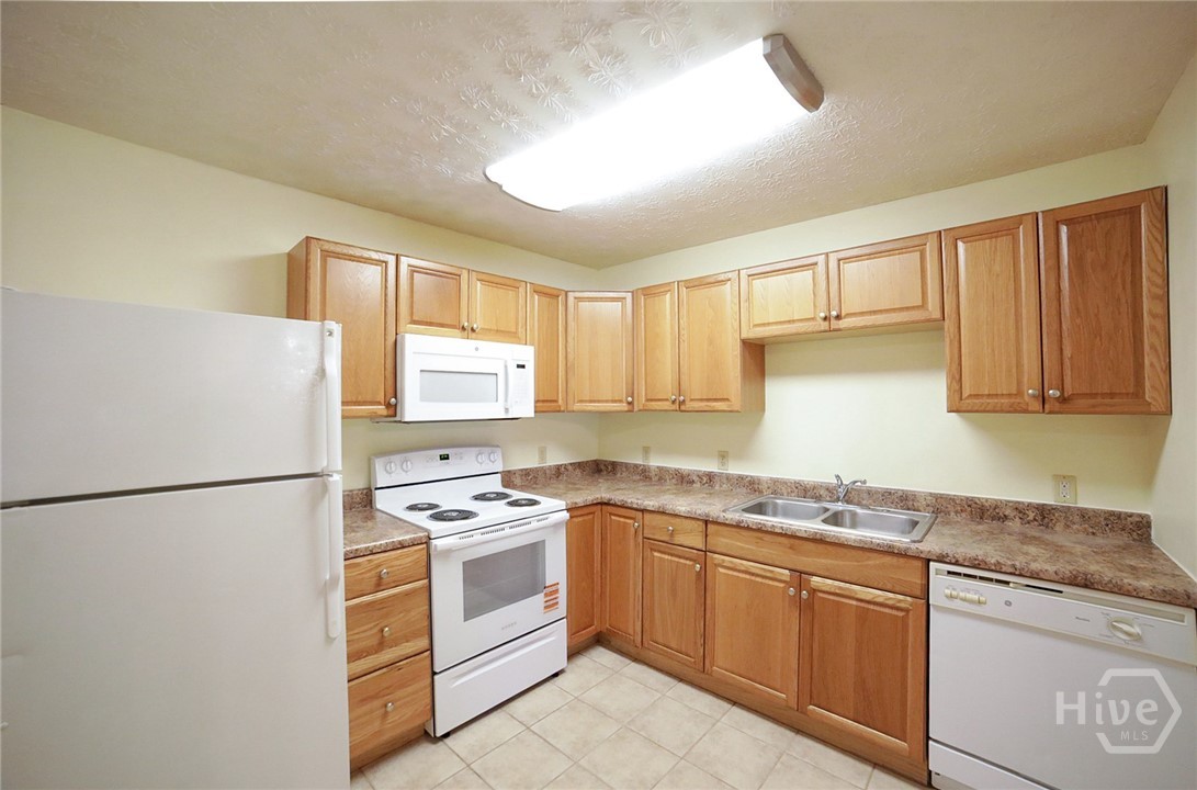 225 Knottingham Drive