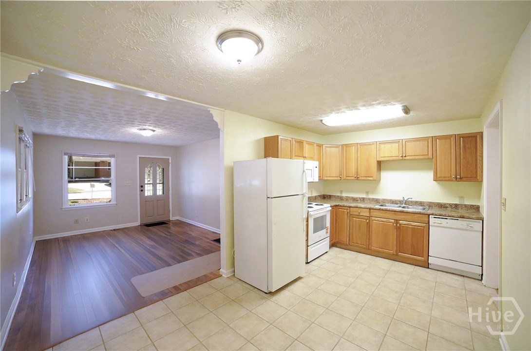 225 Knottingham Drive
