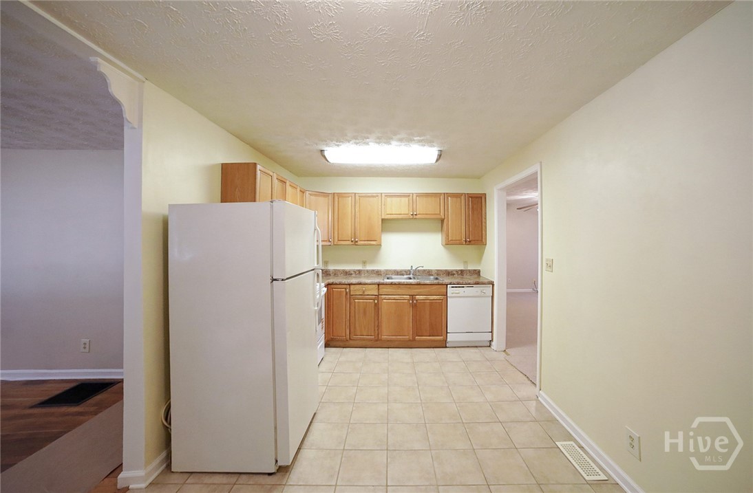 225 Knottingham Drive