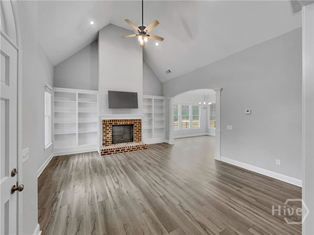 254 Pointe Place
