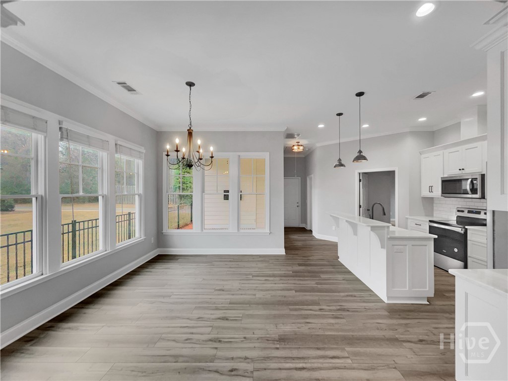 254 Pointe Place