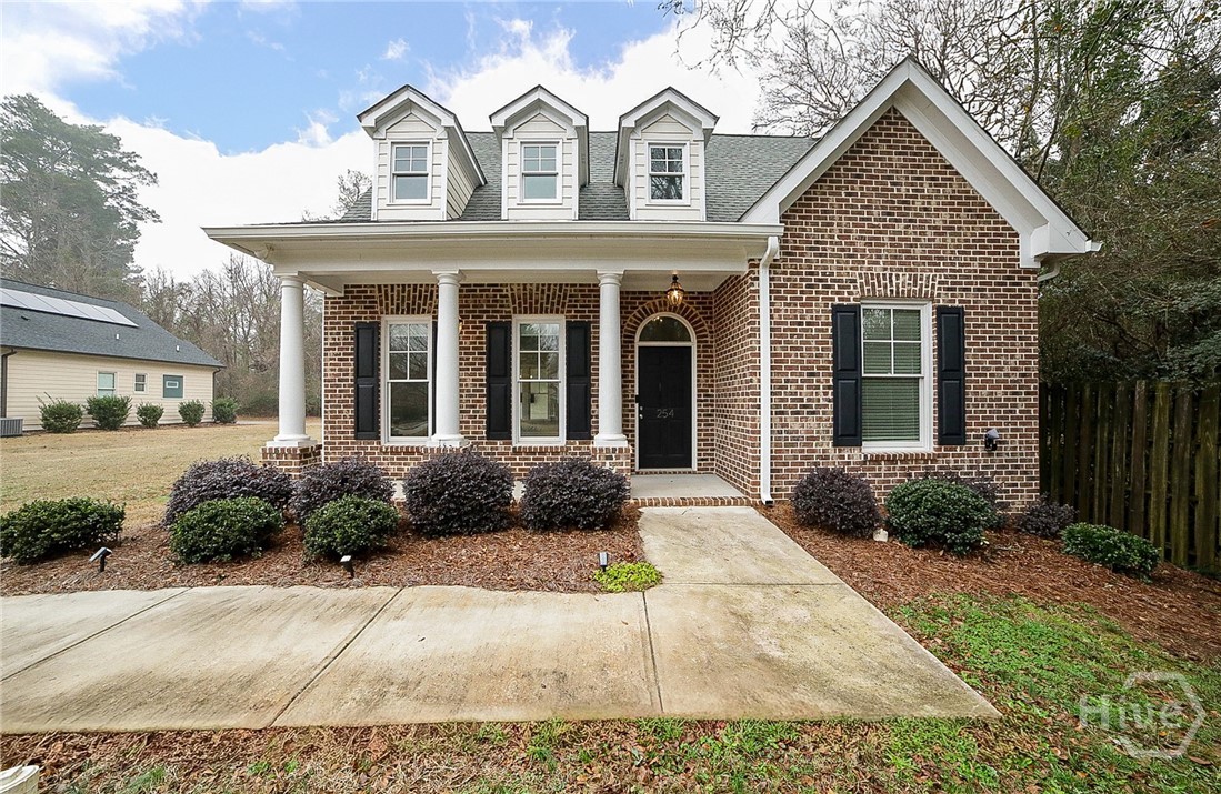 254 Pointe Place