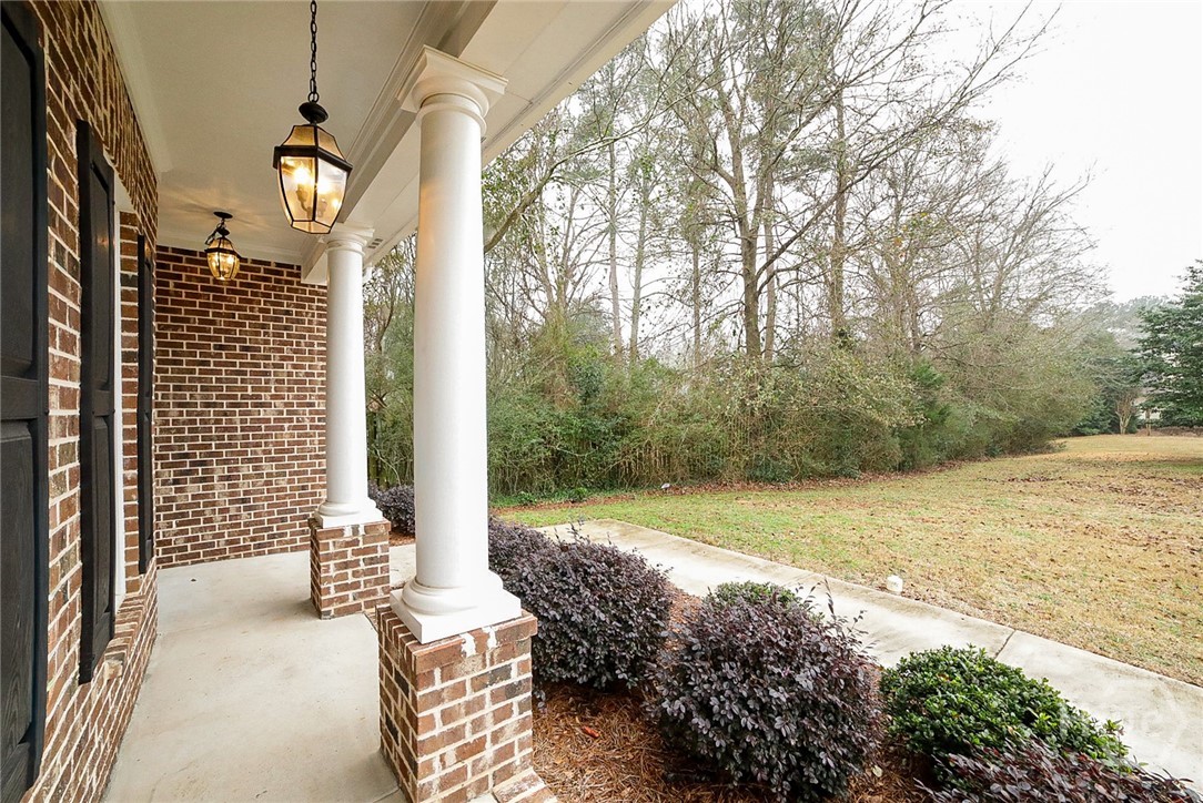 254 Pointe Place