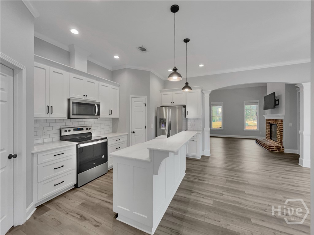 254 Pointe Place