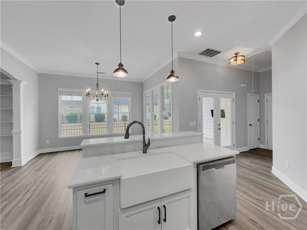 254 Pointe Place