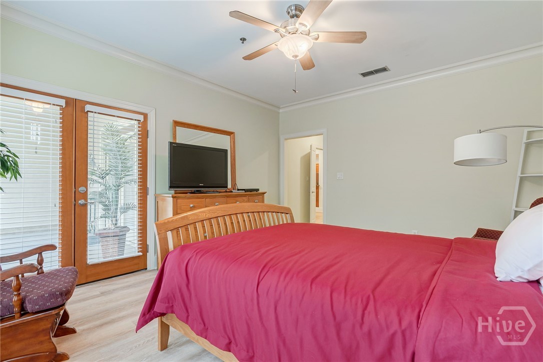 125 Wood Lake Drive 302