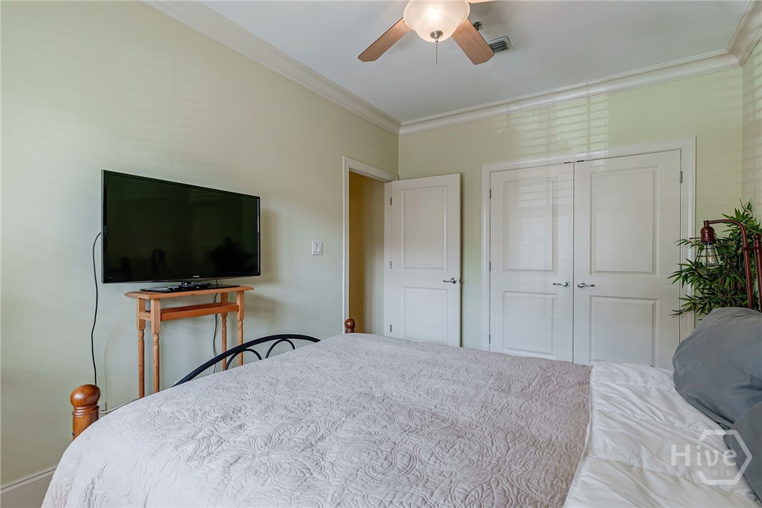125 Wood Lake Drive 302