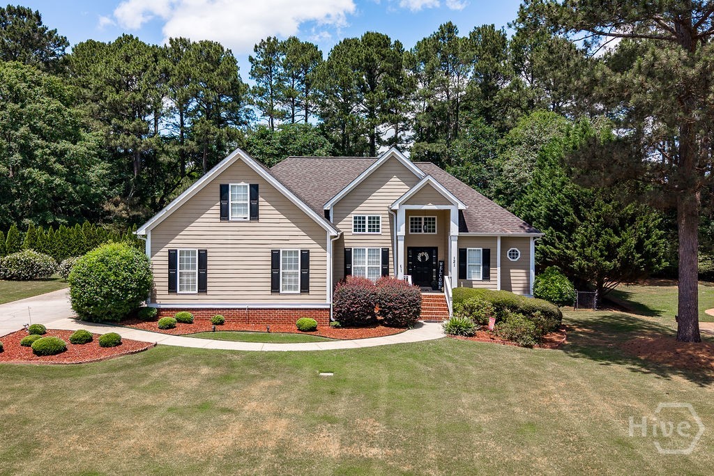 121 Whisperwood Lane