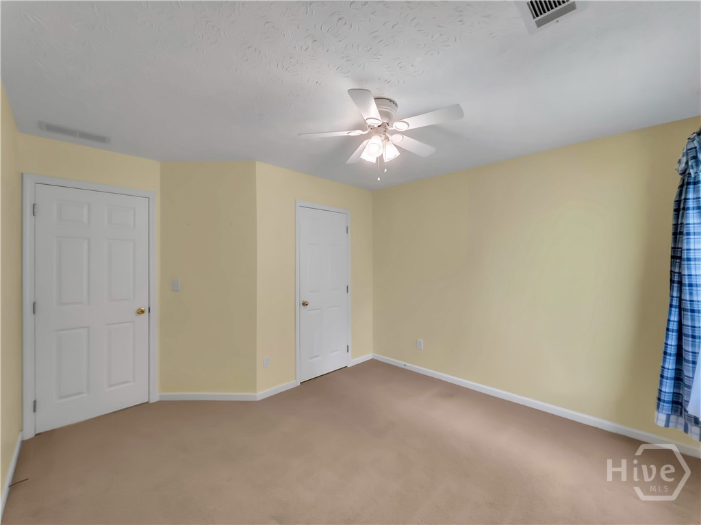 1021 Windsor Drive