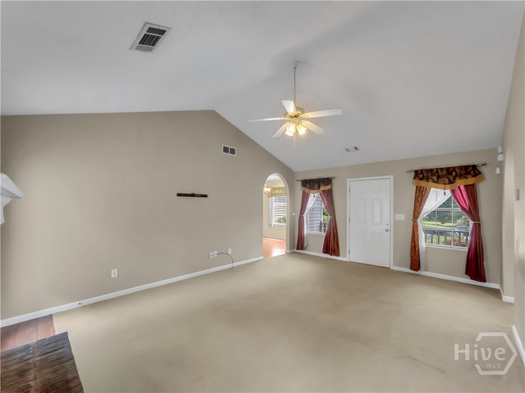 1021 Windsor Drive