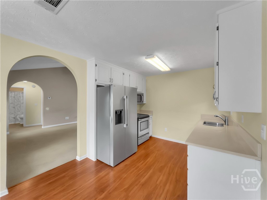 1021 Windsor Drive