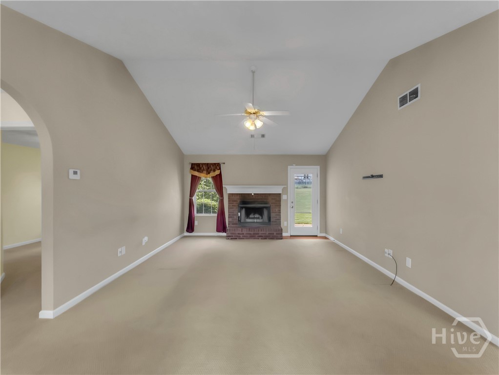 1021 Windsor Drive