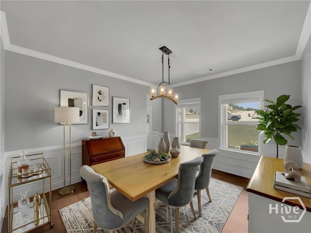 1672 Carriage Court