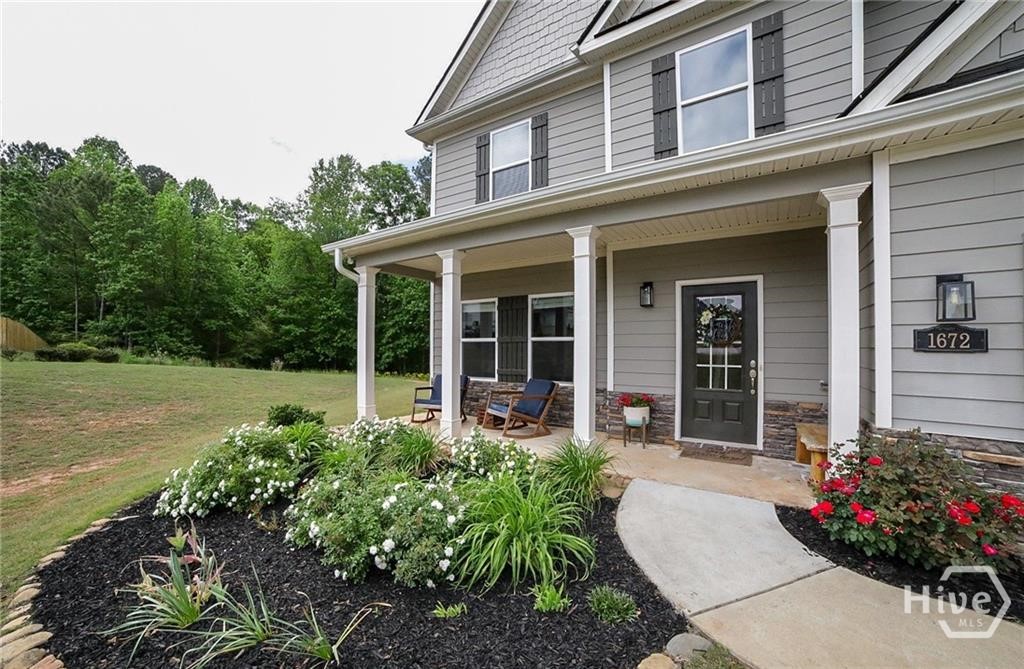 1672 Carriage Court