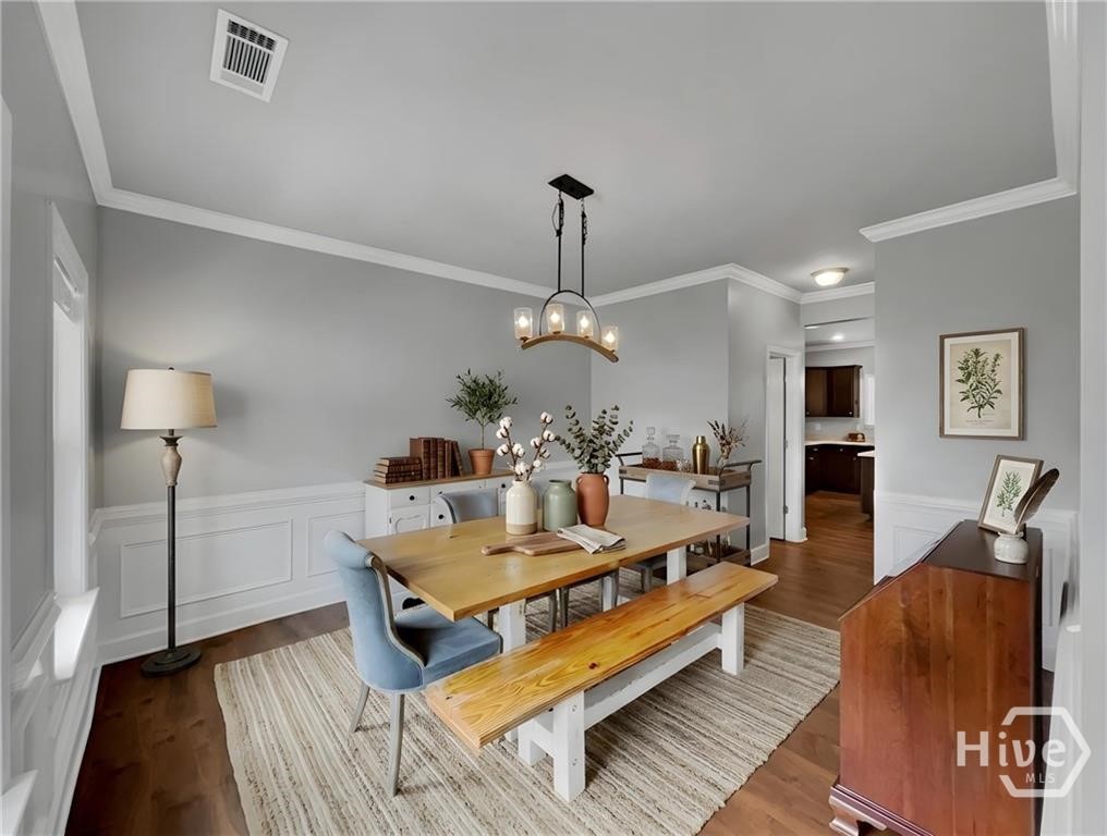 1672 Carriage Court