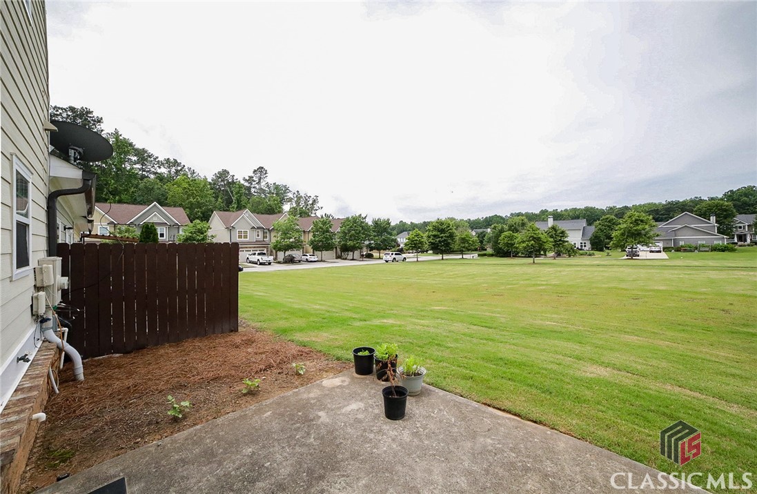1686 Lincoln Drive