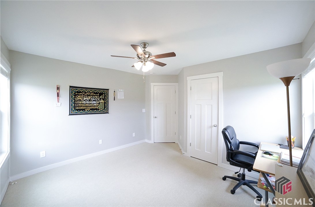 1686 Lincoln Drive