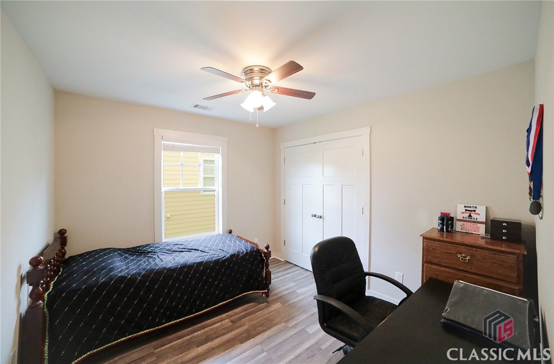 1686 Lincoln Drive