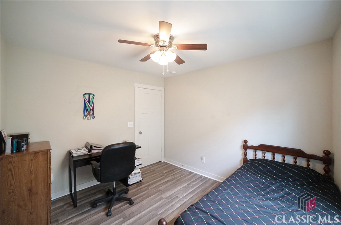 1686 Lincoln Drive