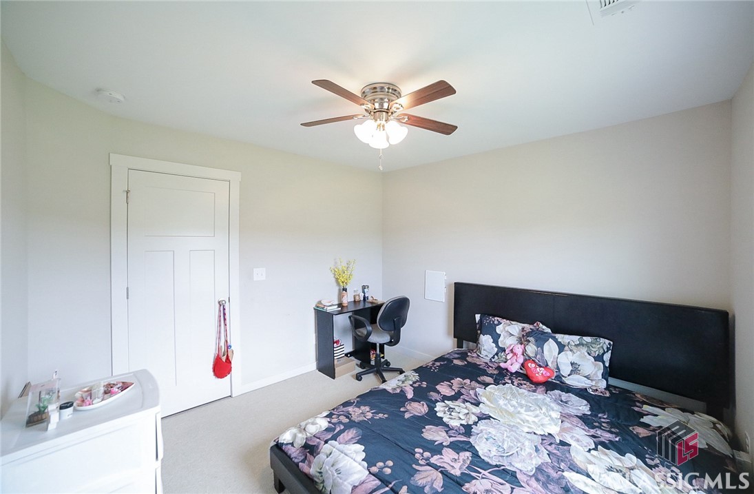 1686 Lincoln Drive