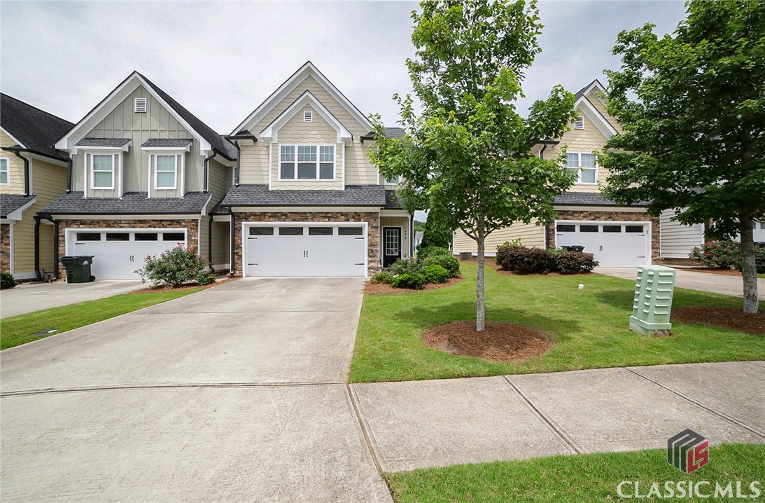 1686 Lincoln Drive