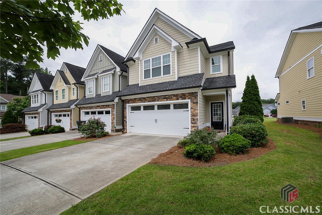 1686 Lincoln Drive