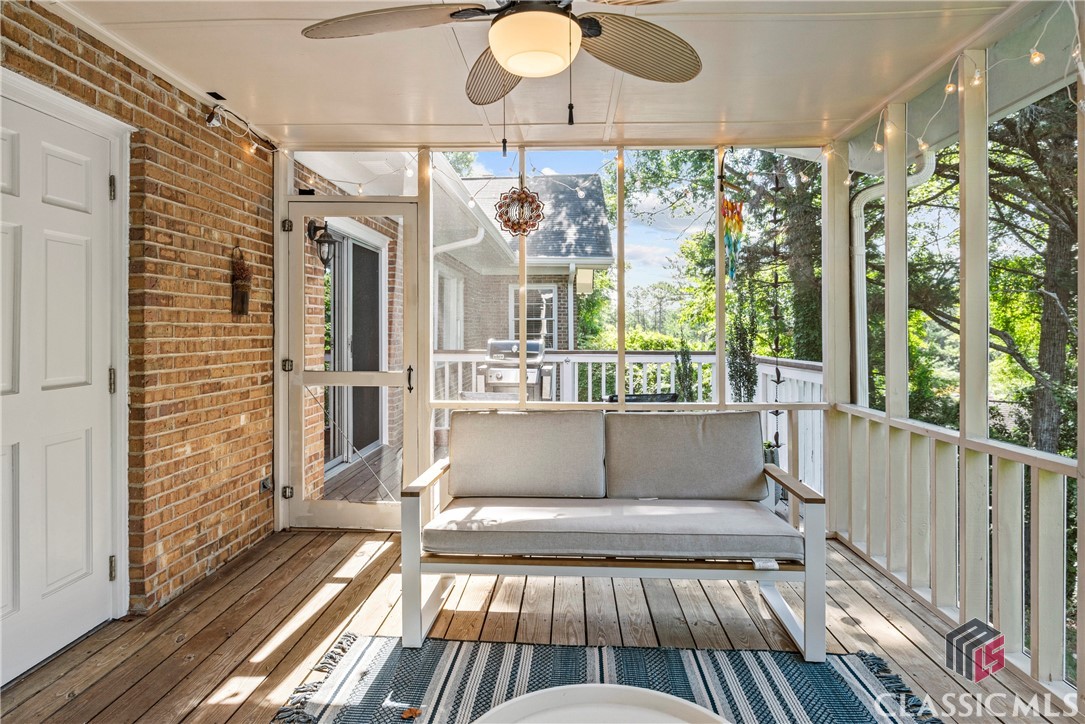 310 St George Drive
