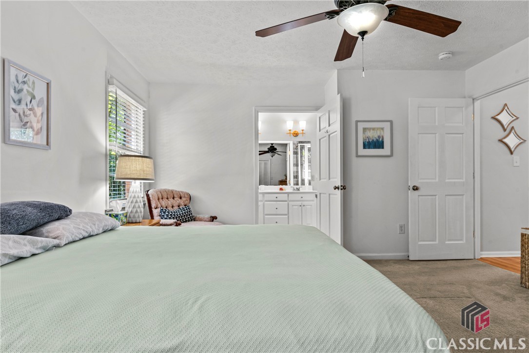 310 St George Drive