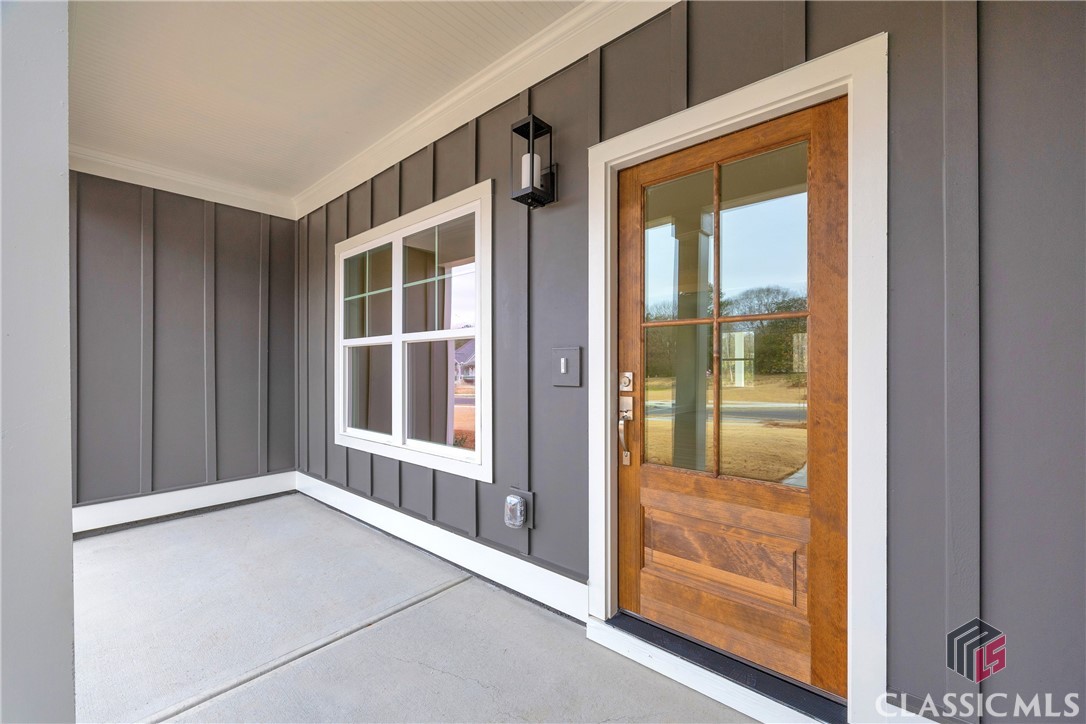 284 Water Oak Way