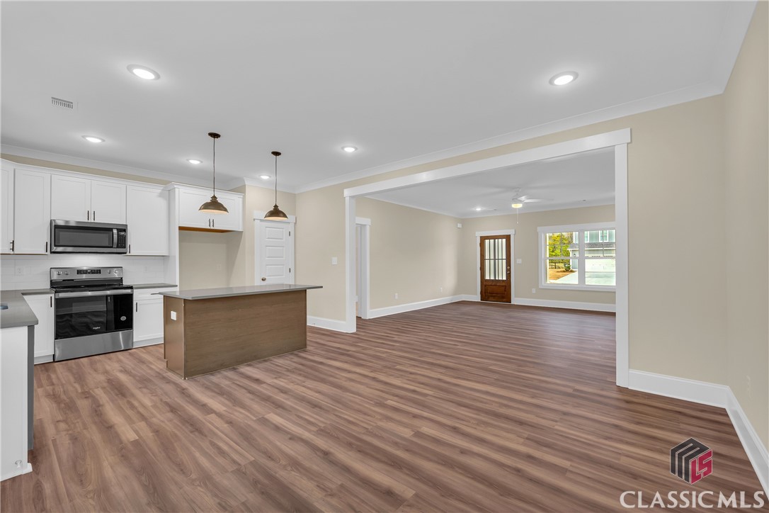 284 Water Oak Way