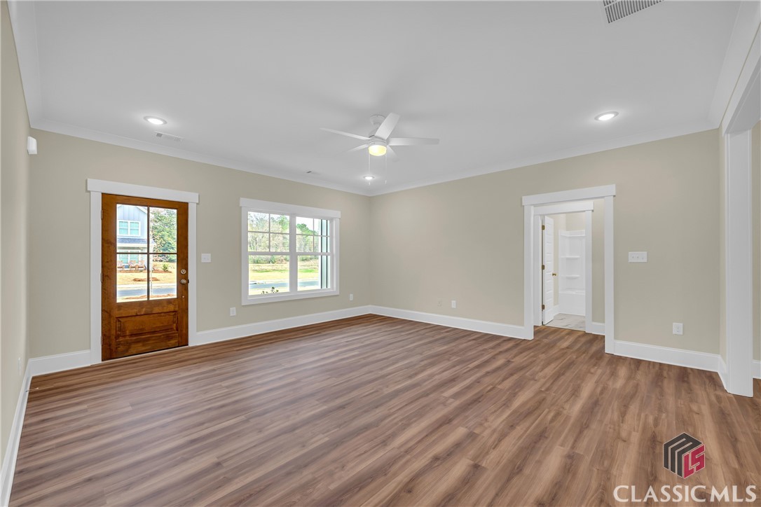 284 Water Oak Way
