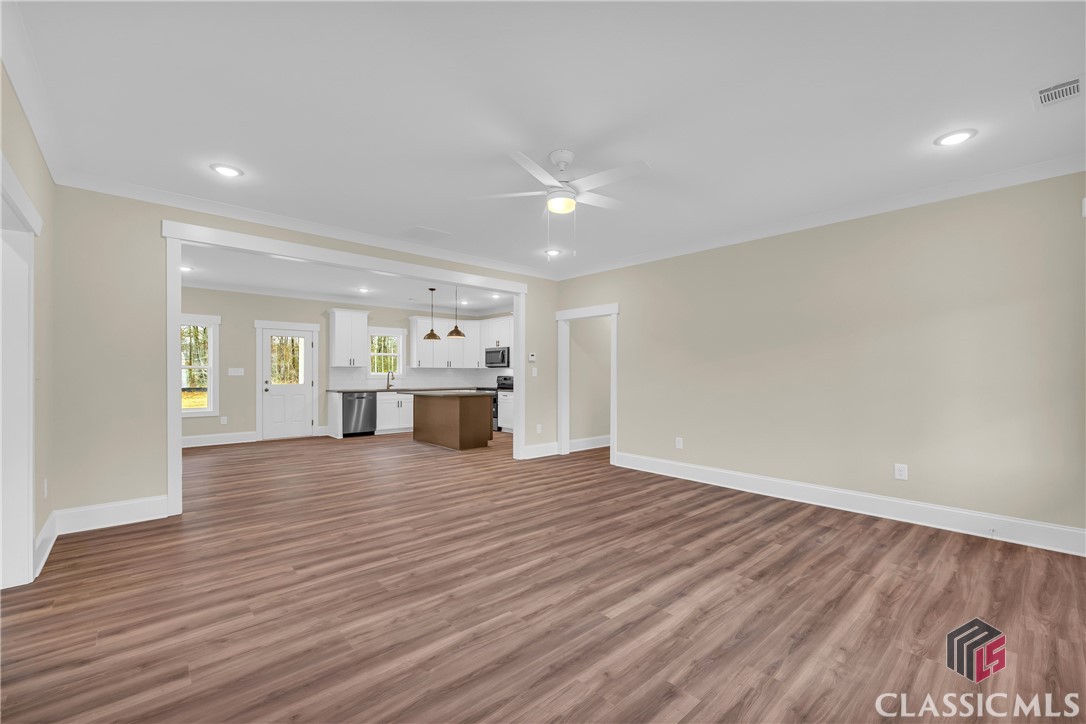 284 Water Oak Way