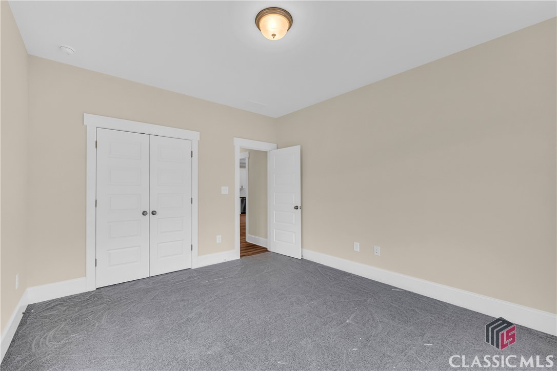 284 Water Oak Way