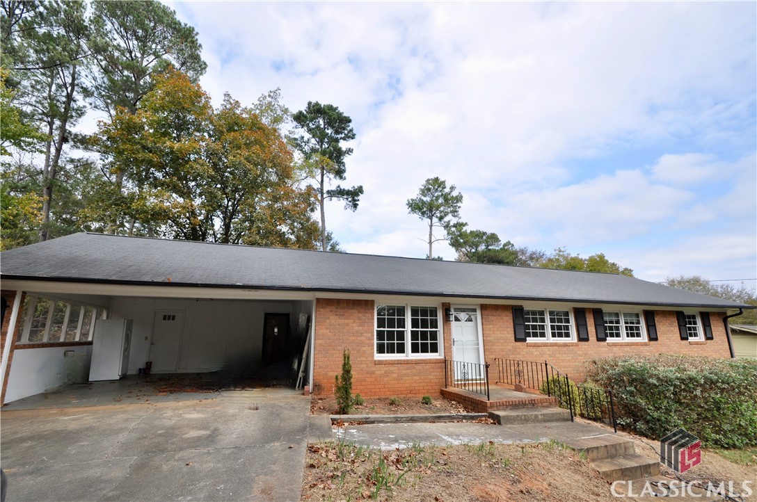 155 Cherokee Ridge